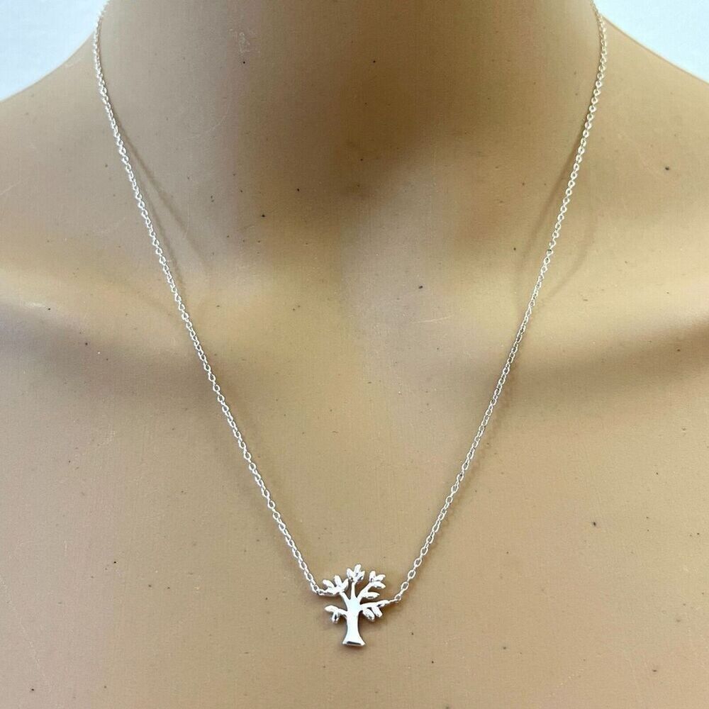 Kohl's Tree of Life Necklace Sterling Silver Charm 1mm Trace Chain 18in Long